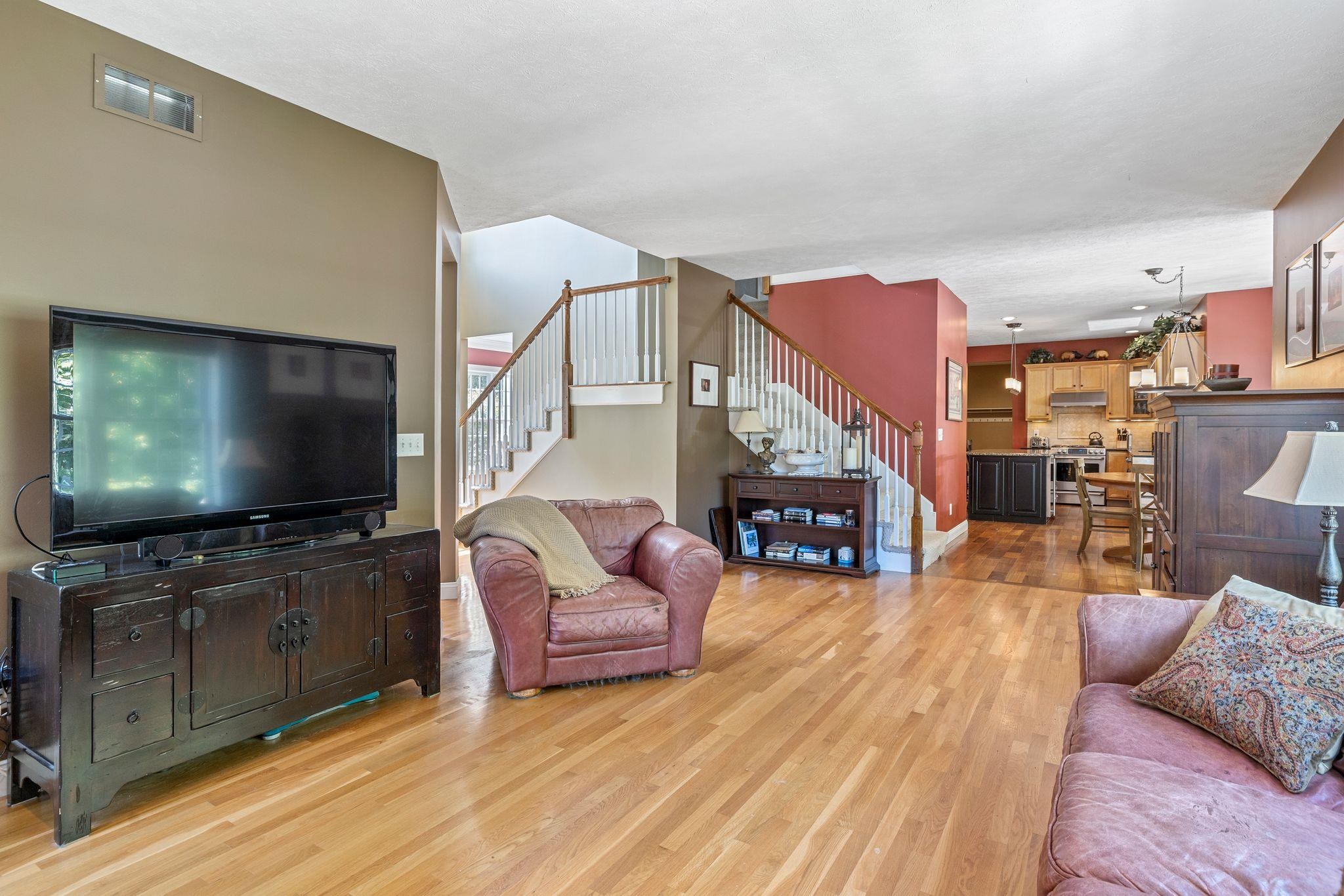 12 Artemis Road Salem, NH 03079 - Photo 10 of 40 Gallery Image 10