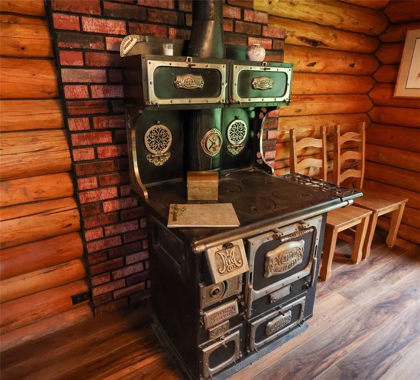 601 Log Yard Road Condon, MT 59826 - Photo 14 of 50 Gallery Image 14