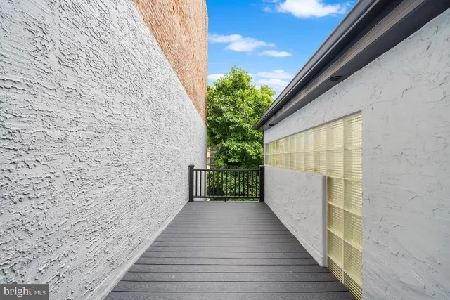 $1,400,000 | 1932 Pine Street, Philadelphia, PA 19103