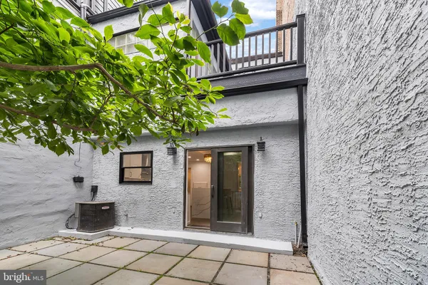 $1,350,000 | 1932 Pine Street, Philadelphia, PA 19103