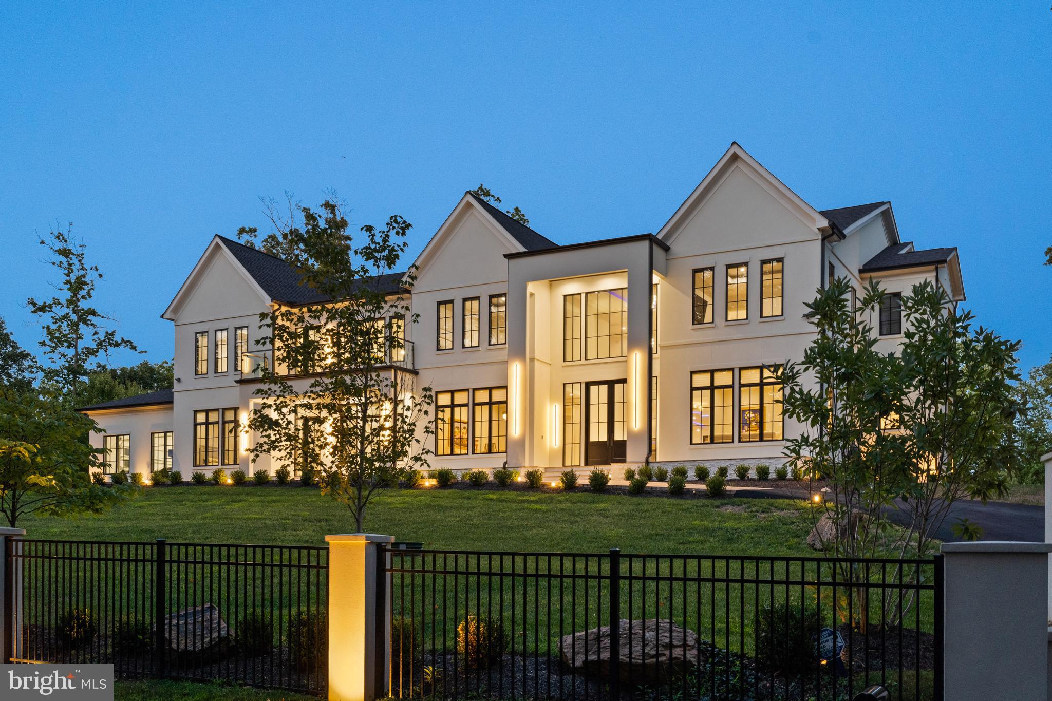 1249 Daleview Drive McLean, VA 22102 - Photo 1 of 1 Welcome to the Epitome of Luxury Living!