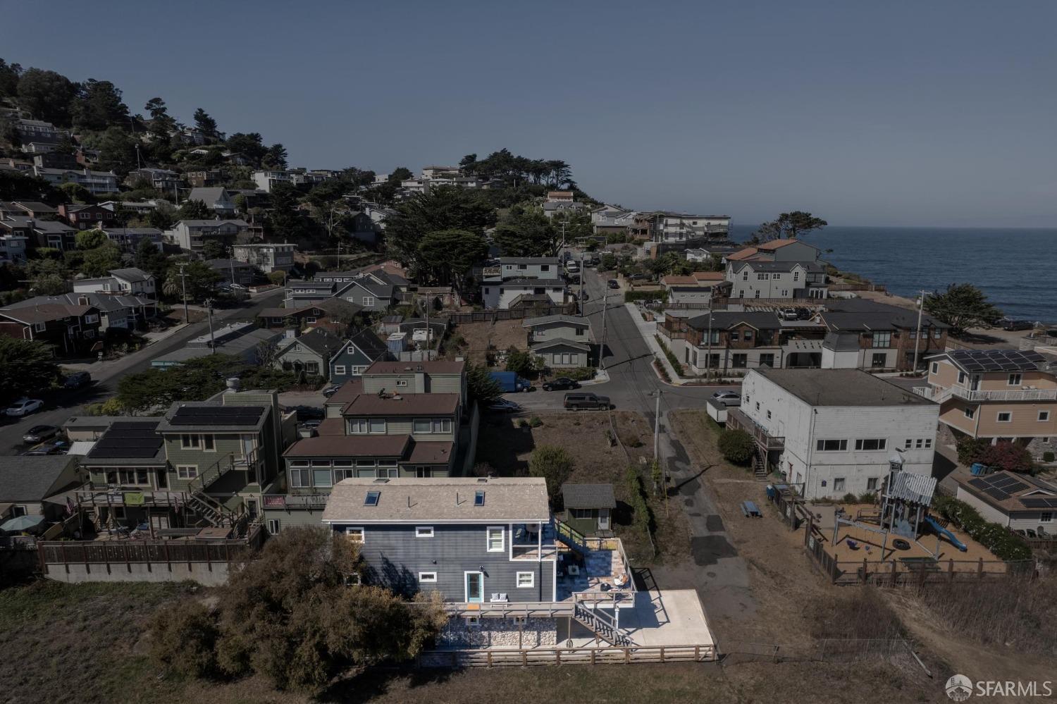 312 Kent Road Pacifica, CA 94044 - Photo 2 of 70