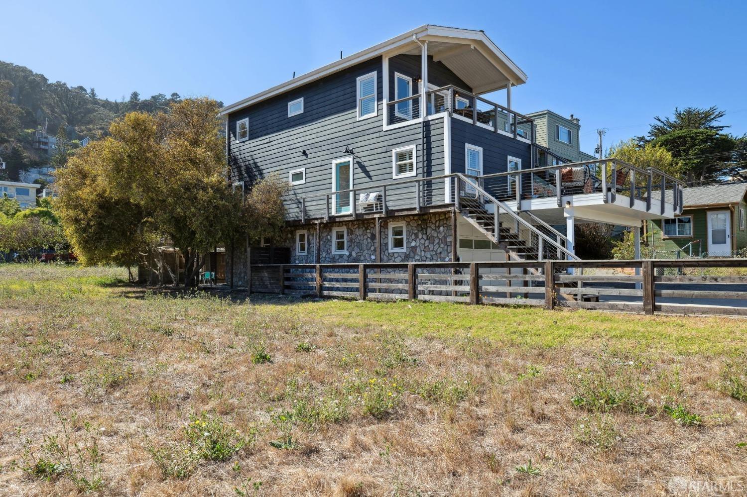 312 Kent Road Pacifica, CA 94044 - Photo 61 of 70 a house view with a outdoor space