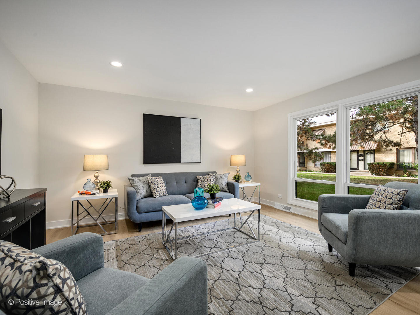 932 North Wheeling Road Mount Prospect, IL 60056 - Photo 2 of 19