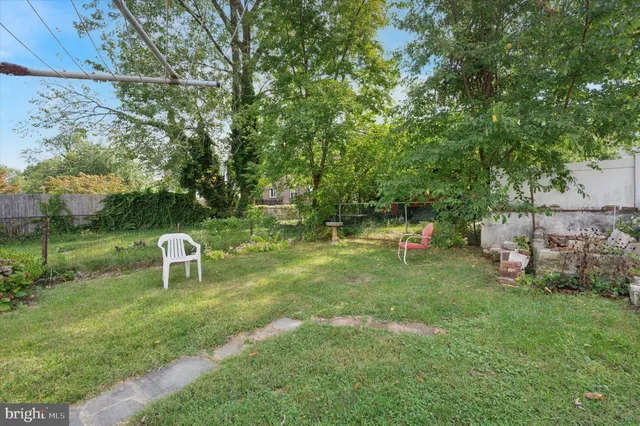 $193,000 | 924 Pitman Avenue, Darby, PA 19023