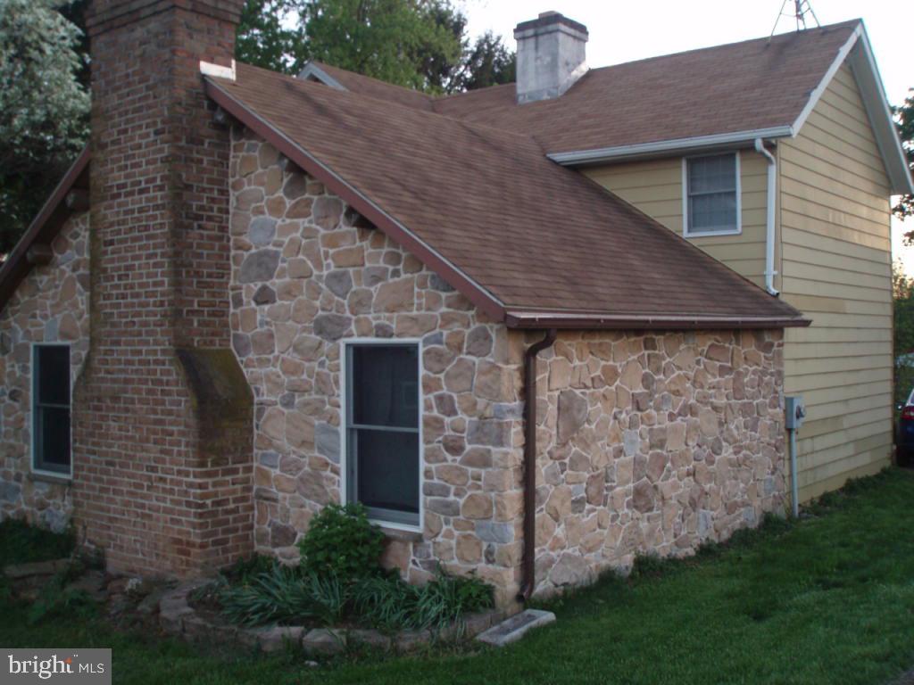 76 Mt Hope Road Quarryville, PA 17566 - Photo 2 of 26