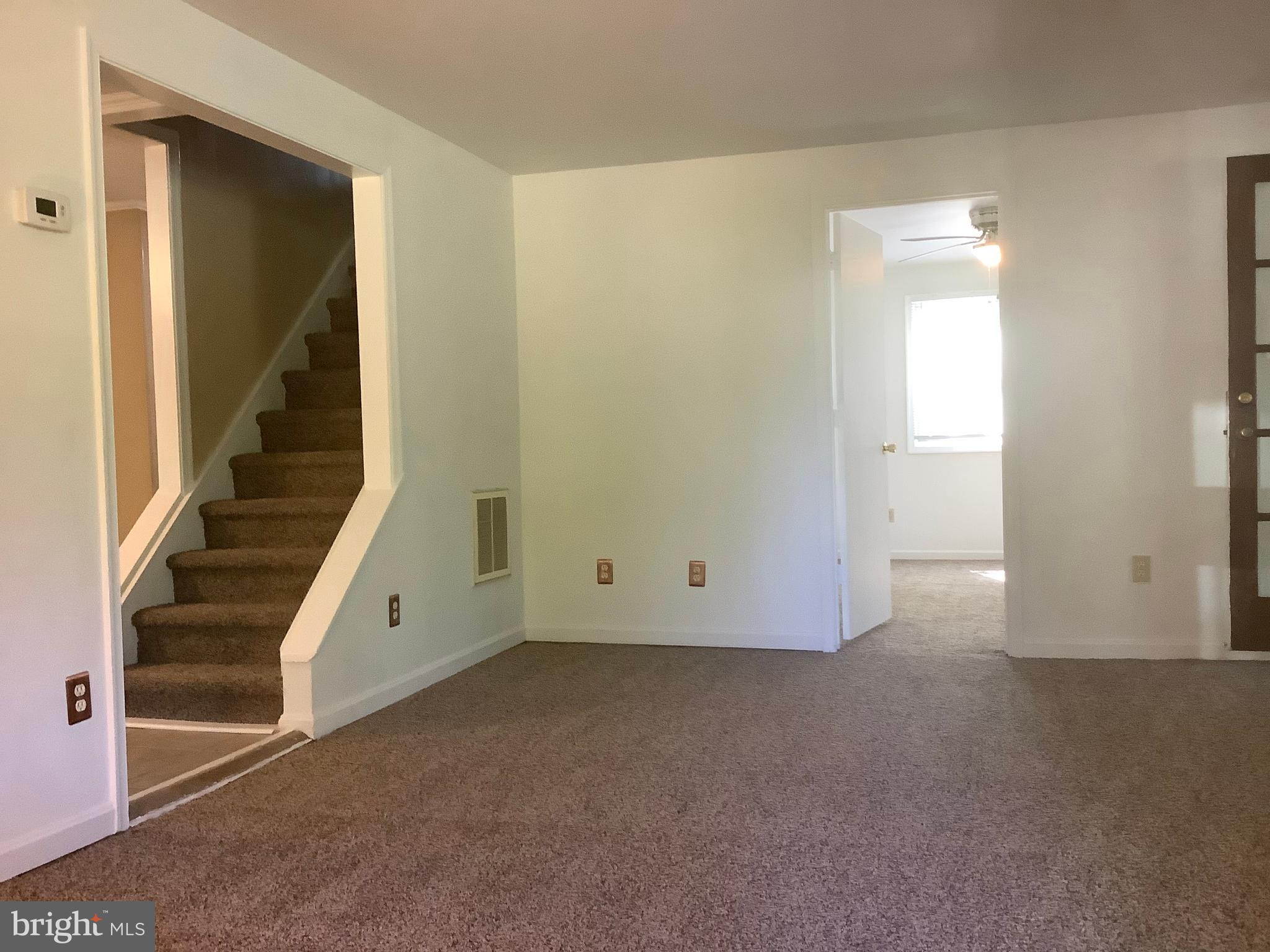207 Sharp Road Denton, MD 21629 - Photo 11 of 30 Living Room