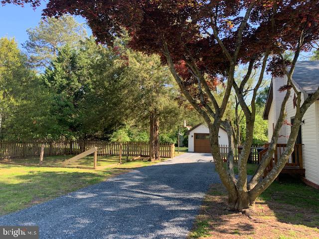 207 Sharp Road Denton, MD 21629 - Photo 3 of 30 Driveway and Garage