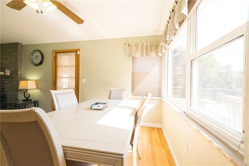 1559 West Ingomar Road Pittsburgh, PA 15237 - Photo 6 of 25 Gallery Image 6