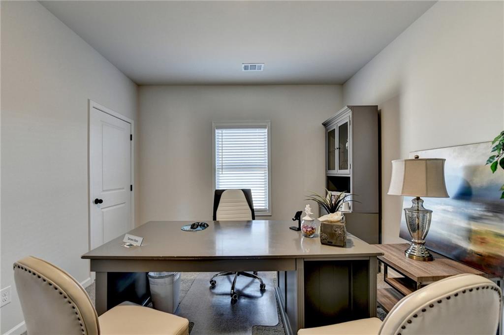 306 Rodeo Drive Auburn, GA 30011 - Photo 39 of 86