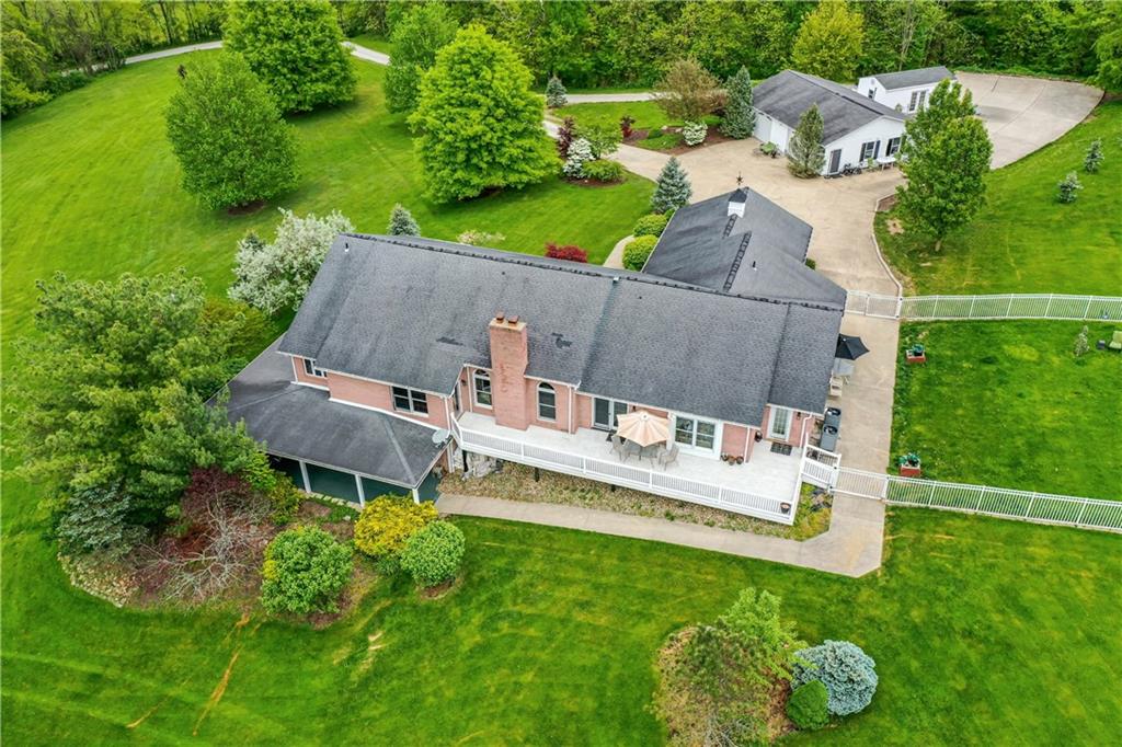 178 Buckingham Road Scenery Hill, PA 15360 - Photo 2 of 30