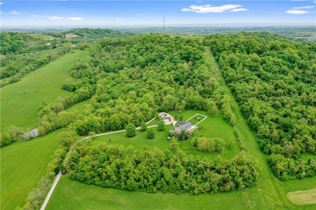 178 Buckingham Road Scenery Hill, PA 15360 - Photo 4 of 30