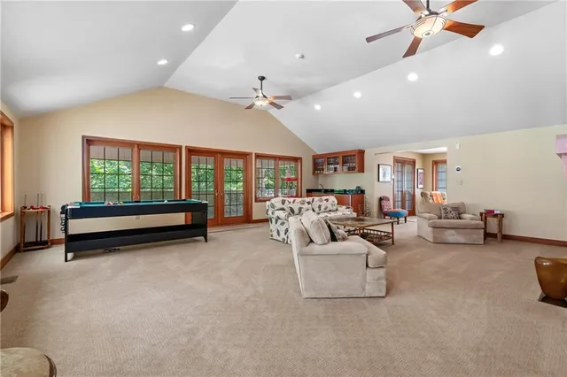 $1,900,000 | 337 Fox Chapel Road, Pittsburgh, PA 15238