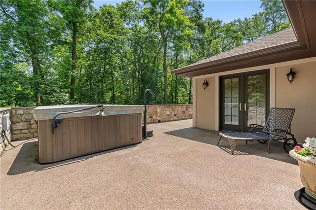 $1,900,000 | 337 Fox Chapel Road, Pittsburgh, PA 15238