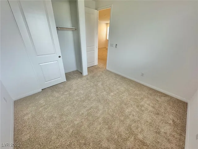 $2,700 | 9897 Angel Valley Drive, Las Vegas, NV 89178