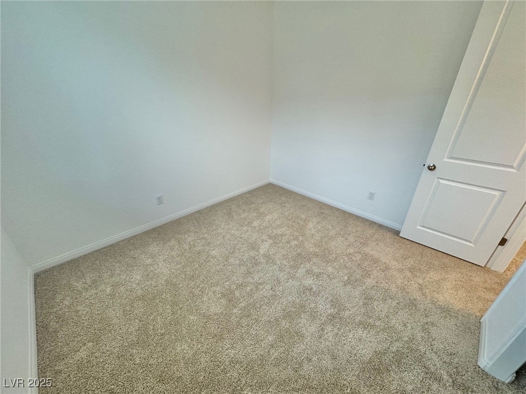 9897 Angel Valley Drive Las Vegas, NV 89178 - Photo 23 of 39