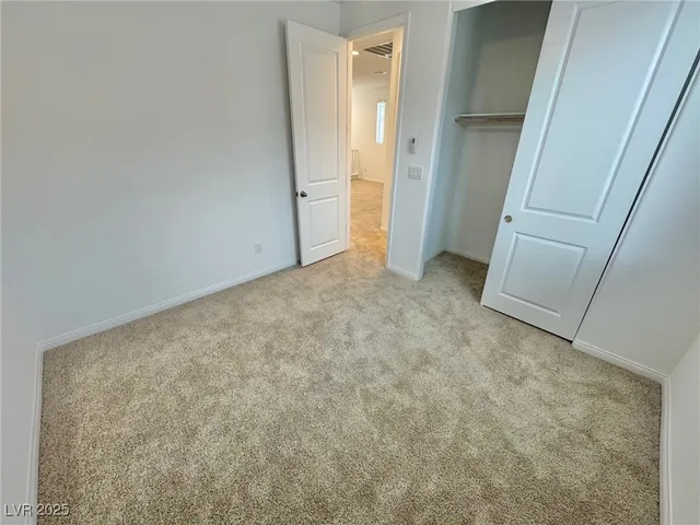 $2,700 | 9897 Angel Valley Drive, Las Vegas, NV 89178