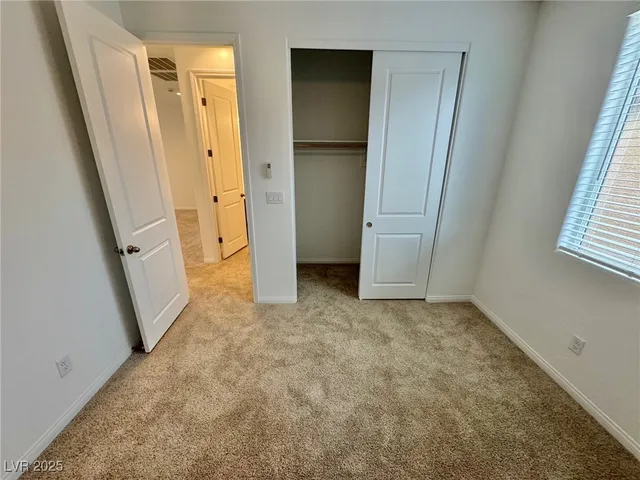 $2,700 | 9897 Angel Valley Drive, Las Vegas, NV 89178