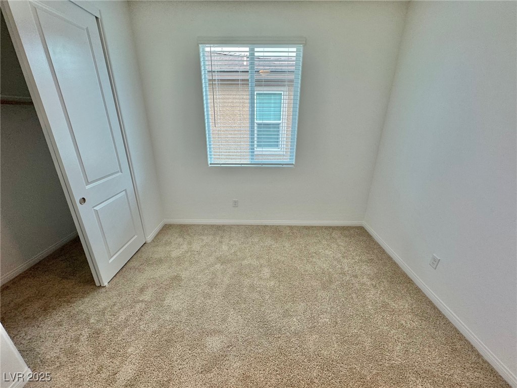 9897 Angel Valley Drive Las Vegas, NV 89178 - Photo 26 of 39