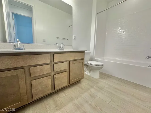 $2,700 | 9897 Angel Valley Drive, Las Vegas, NV 89178