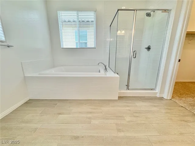 $2,700 | 9897 Angel Valley Drive, Las Vegas, NV 89178