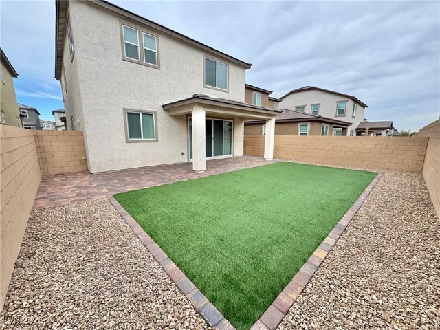 $2,700 | 9897 Angel Valley Drive, Las Vegas, NV 89178