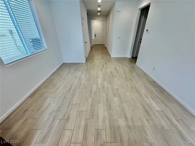 $2,700 | 9897 Angel Valley Drive, Las Vegas, NV 89178