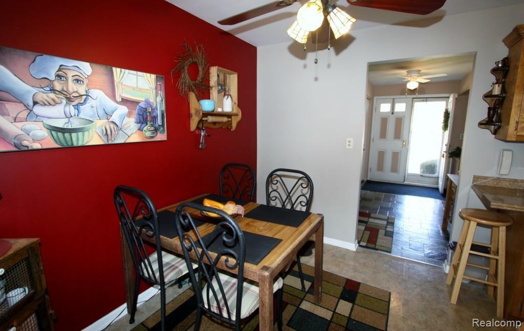 6386 Rustic Ridge Trail Grand Blanc, MI 48439 - Photo 8 of 24 007.jpg