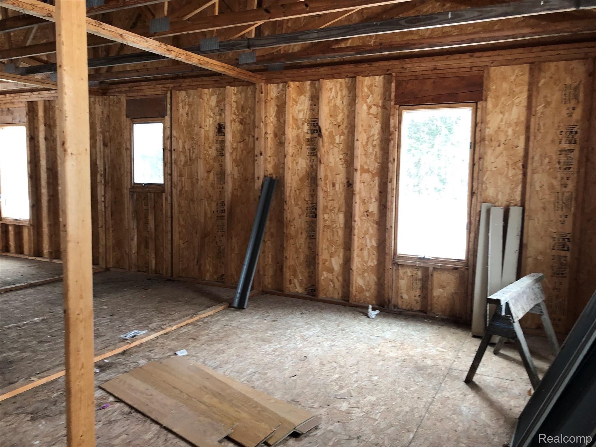 9262 North Lakeshore Road Port Austin, MI 48467 - Photo 4 of 11 2.jpg