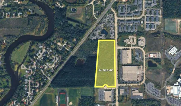 $946,000 | Lt1 Cheyenne Avenue, Grafton, WI 53024