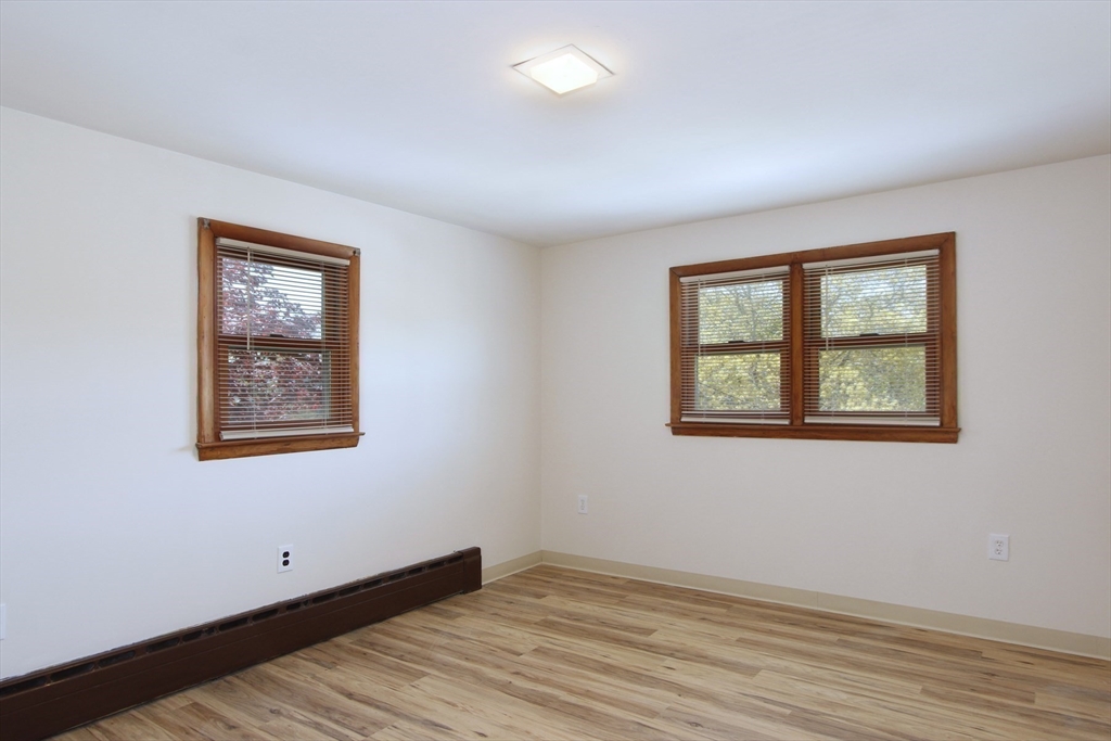 4 Van Bummel Road Bourne, MA 02532 - Photo 24 of 41 Gallery Image 24