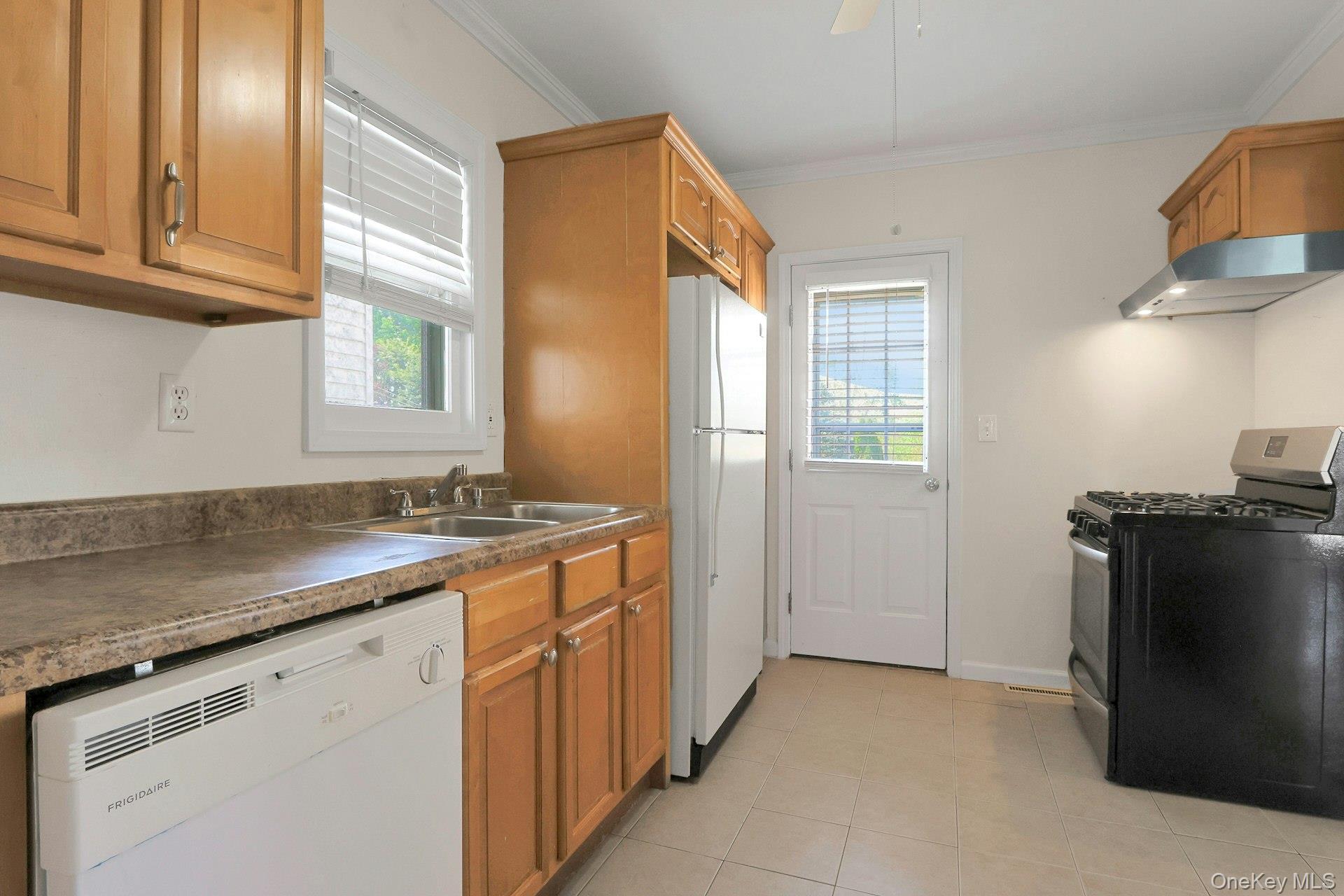 24 Firth Street, Unit 24 Cornwall, NY 12518 - Photo 11 of 30