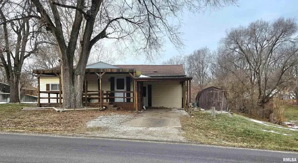 $62,000 | 706 North 11th Avenue, Canton, IL 61520