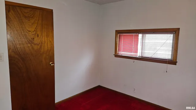 $65,000 | 706 North 11th Avenue, Canton, IL 61520