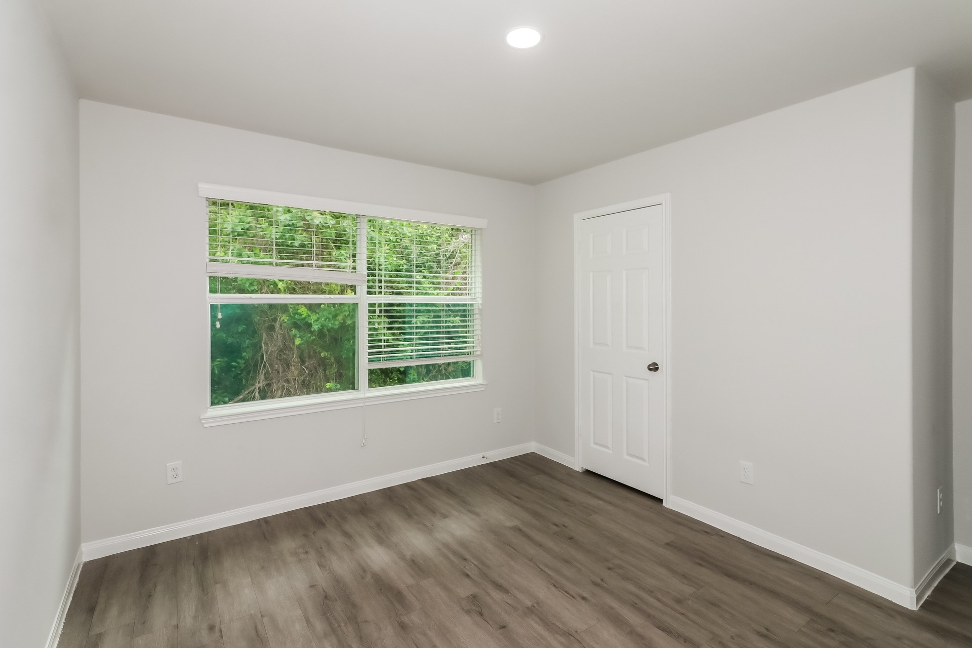 5802 Santa Bernadetta Houston, TX 77017 - Photo 13 of 17