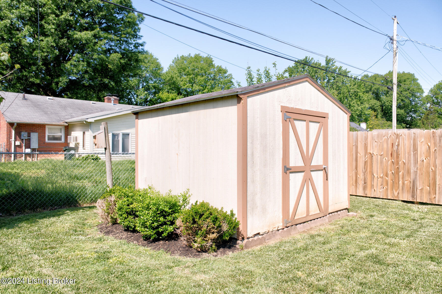 208 Alcott Road Louisville, KY 40207 - Photo 38 of 40 GSP-208 Alcott Rd-36