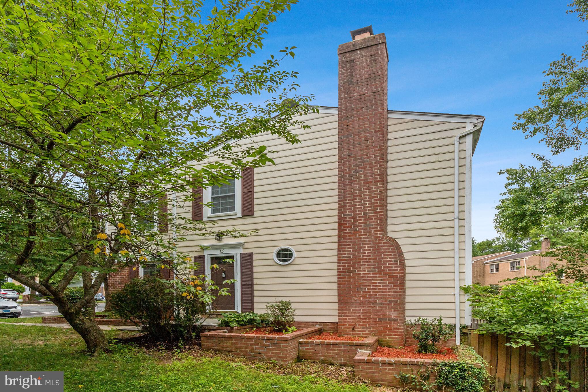 15 Oak Shade Road Gaithersburg, MD 20878 - Photo 2 of 30 Gallery Image 2