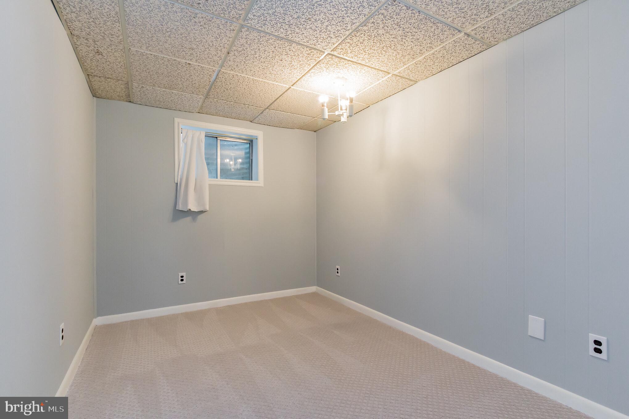 15 Oak Shade Road Gaithersburg, MD 20878 - Photo 22 of 30 Gallery Image 22