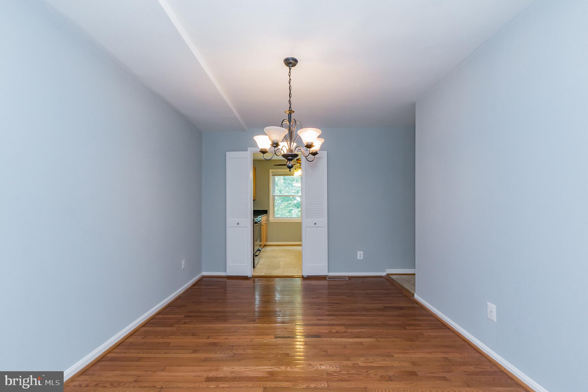15 Oak Shade Road Gaithersburg, MD 20878 - Photo 6 of 30 Gallery Image 6