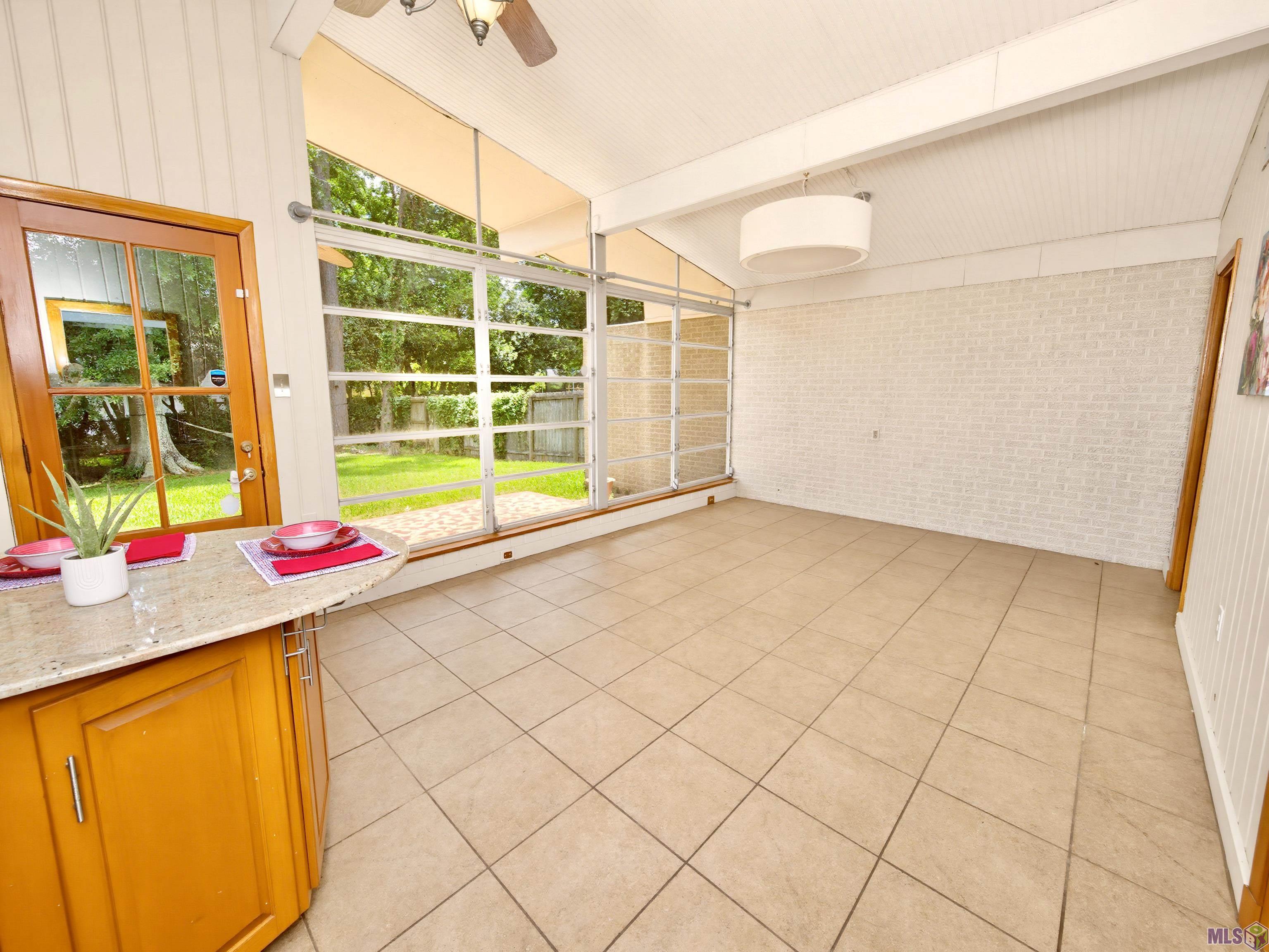 3158 Broussard Street Baton Rouge, LA 70808 - Photo 6 of 21 Gallery Image 6