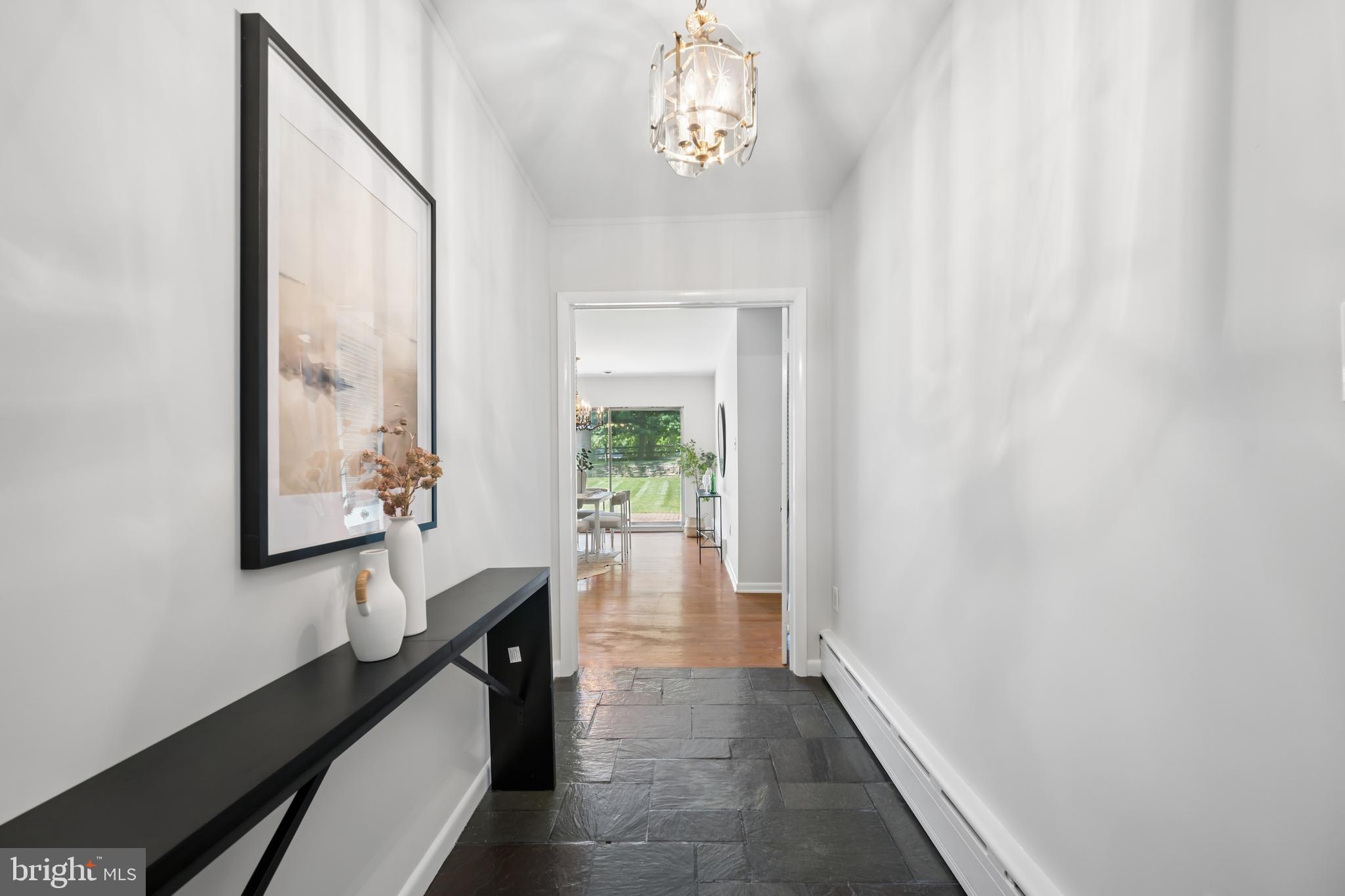 9710 Hillsmere Road Ellicott City, MD 21042 - Photo 29 of 46 Foyer/Entrance