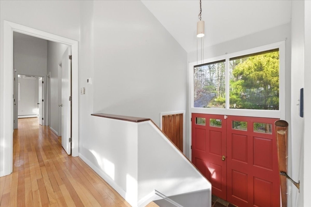 58 Meadow Brook Road Norwell, MA 02061 - Photo 5 of 42 Gallery Image 5