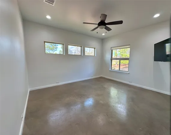 $3,050 | 137 Mulberry Lane, Bastrop, TX 78602