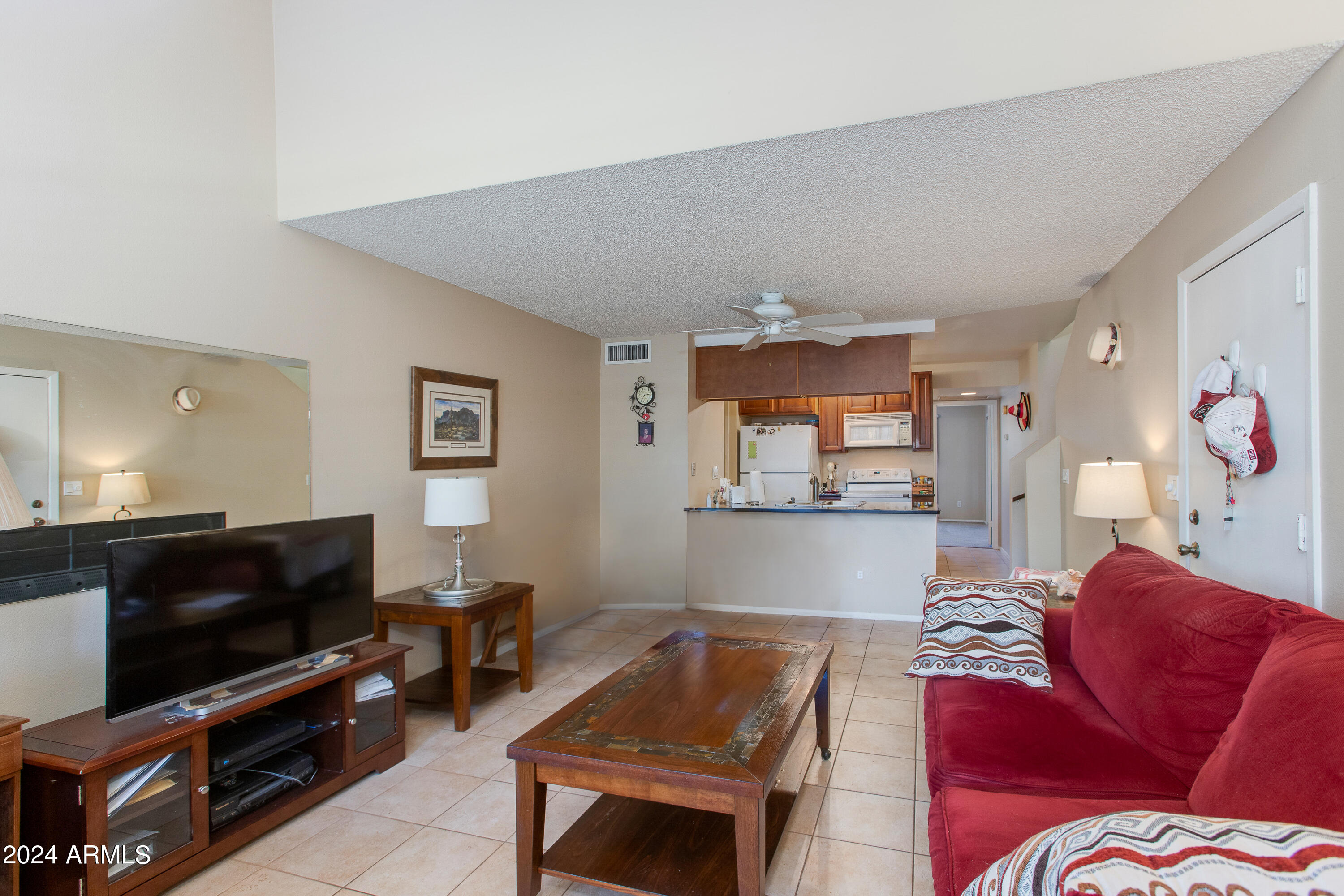30 East Brown Road, Unit 2105 Mesa, AZ 85201 - Photo 3 of 17 07-Brown