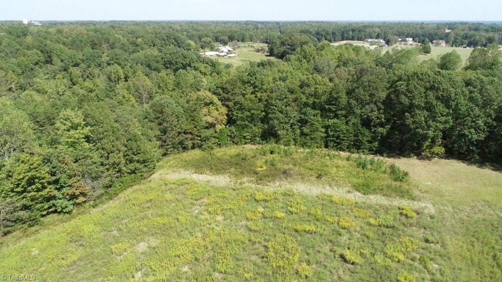 527 Thomas Road Lexington, NC 27295 - Photo 5 of 11 Gallery Image 5