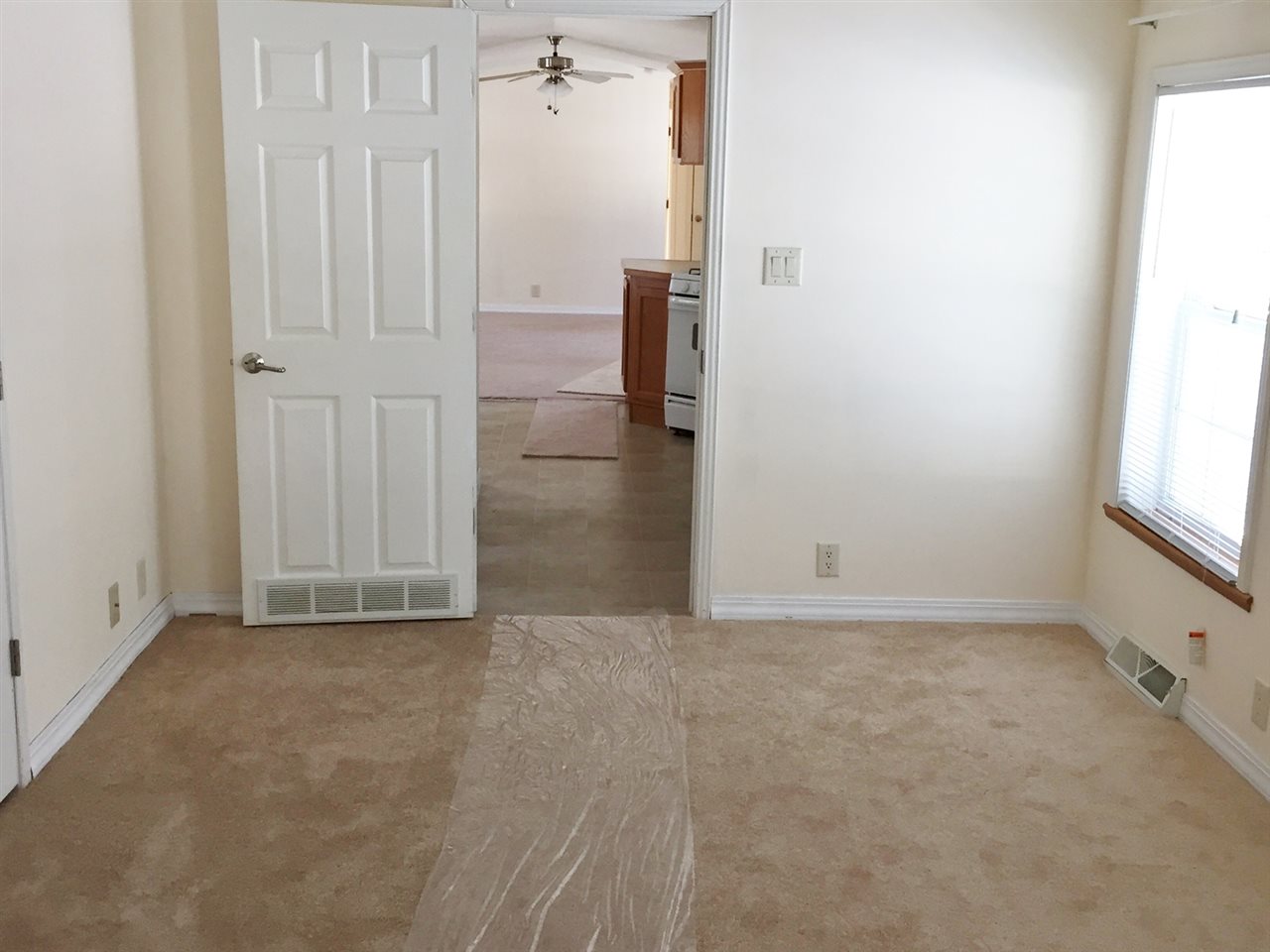 9 Fox Lane Rochester, NH 03867 - Photo 3 of 10