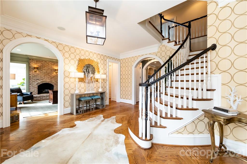 1400 Andover Road Charlotte, NC 28211 - Photo 4 of 48