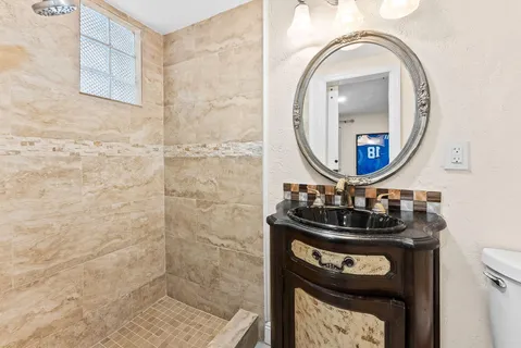 $615,000 | 829 Northeast 17th Street, Fort Lauderdale, FL 33305