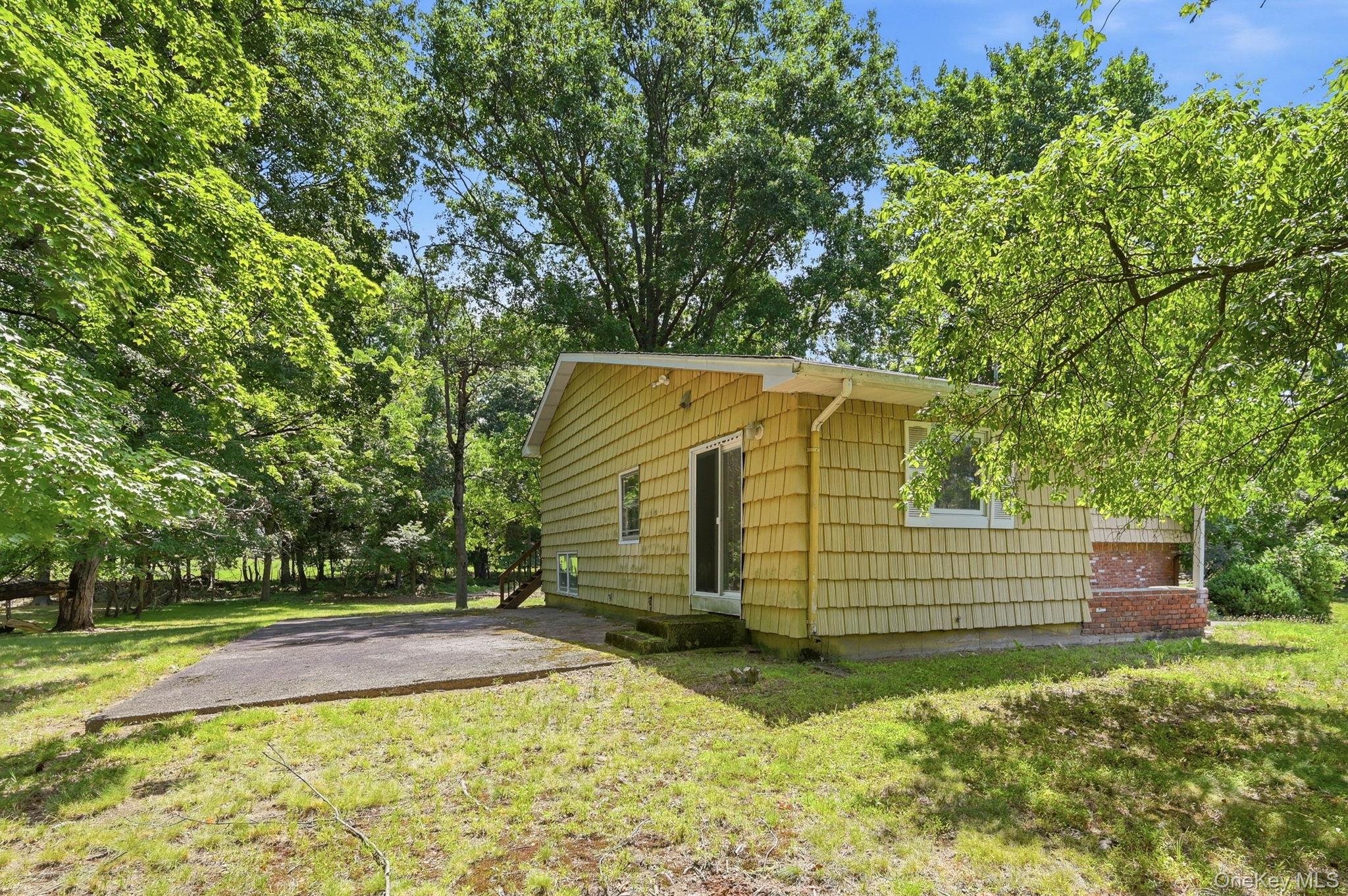 5 Flamingo Lane Spring Valley, NY 10977 - Photo 38 of 48
