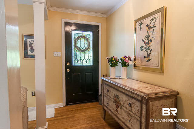351 Thornton Place Mobile, AL 36609 - Photo 3 of 22 Foyer